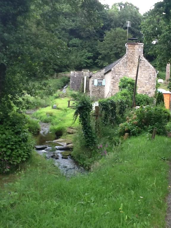 Moulin De La Civiere Bed and Breakfast Kergrist-Moelou Esterno foto