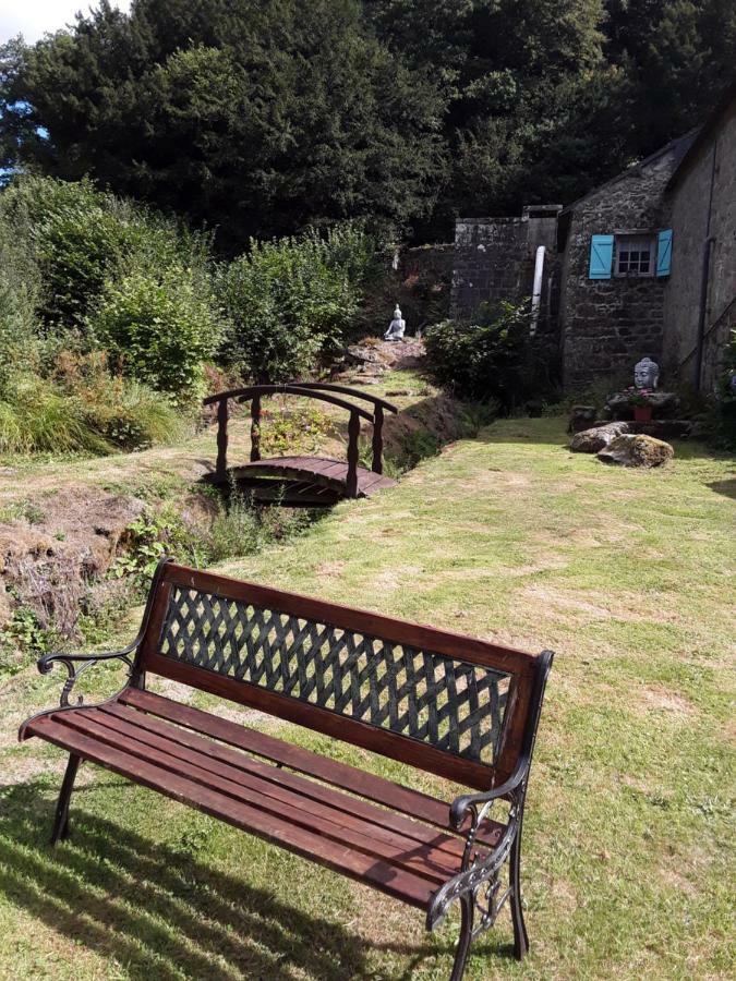 Moulin De La Civiere Bed and Breakfast Kergrist-Moelou Esterno foto
