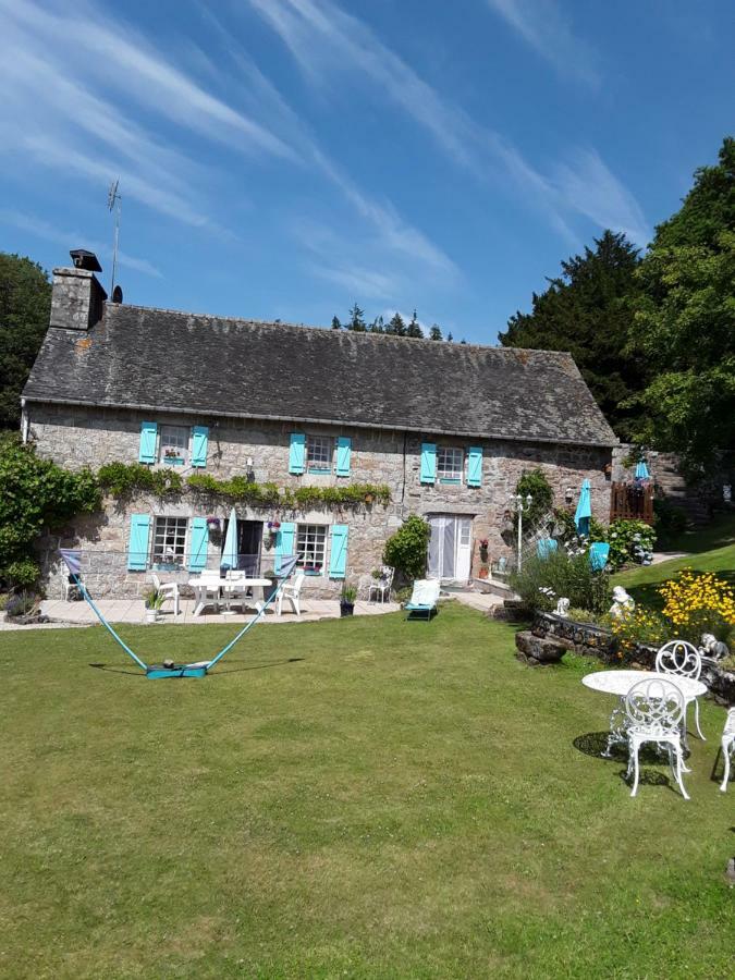 Moulin De La Civiere Bed and Breakfast Kergrist-Moelou Esterno foto